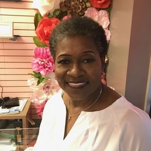 Meet your Posher, Sandra